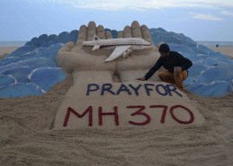 pray_for_mh370-1005x620